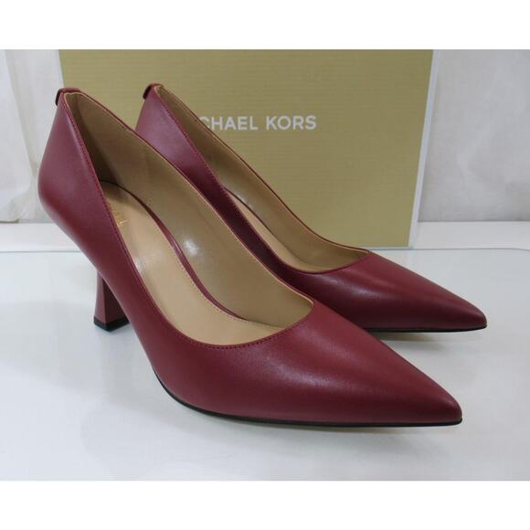 Michael Kors Clara Mid Heel Pointed toe Pump Mulberry Leather - Picture 4 of 9